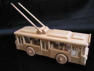 zabawki trolejbusy