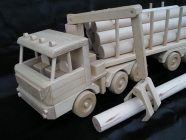 Ciężarówka z przyczepą, leśnictwo drewna, zabawka prezent