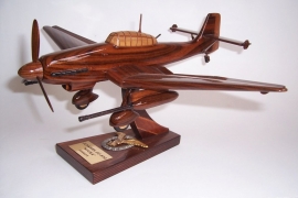 Junkers JU 87G model samolotu z drewna