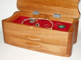 Skrzynki z drewna na biżuterię Kielce 