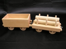 Drewniane wagony do lokomotywy parowej