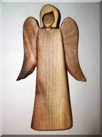 Anioły figura, orzech drewno 