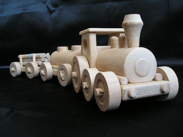 Drewniany pociąg dla dzieci, zabawka