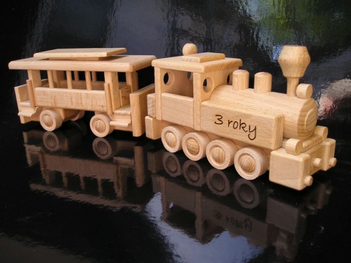 Drewniany lokomotywa i wagon pasażerski