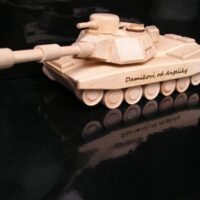 Drewniany czołg Abrams z obrotową wieżą – ekologiczna zabawka i prezent dla żołnierza