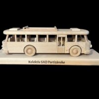 Autobus z personalizacją – oryginalny prezent dla kierowcy autobusu na 50. urodziny