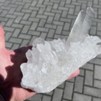 KRYSZTAŁ DRUZA 0,88 kg z dużym szpiczastym końcem